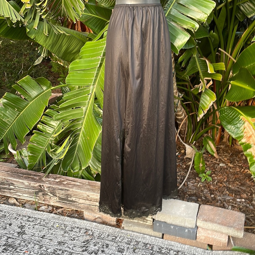 Maxi lace trim slip/skirt